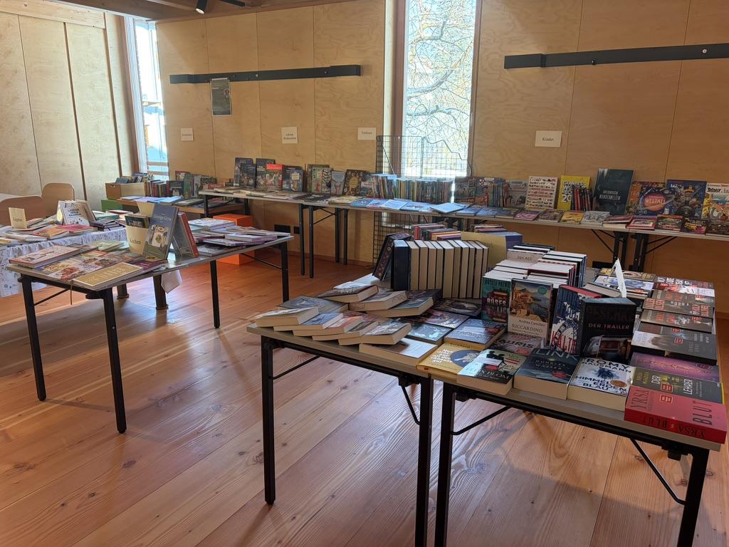 Buchausstellung 2025